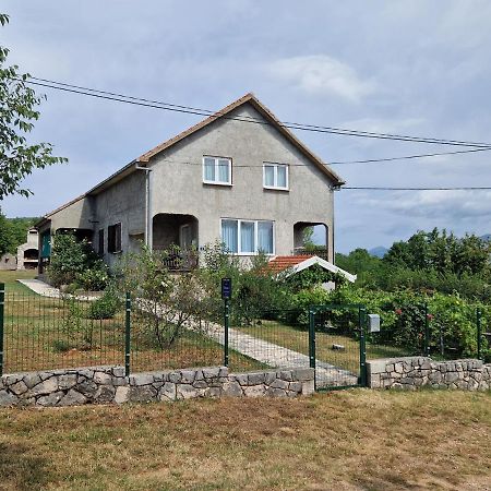 Kijevo Apartman Lana מראה חיצוני תמונה