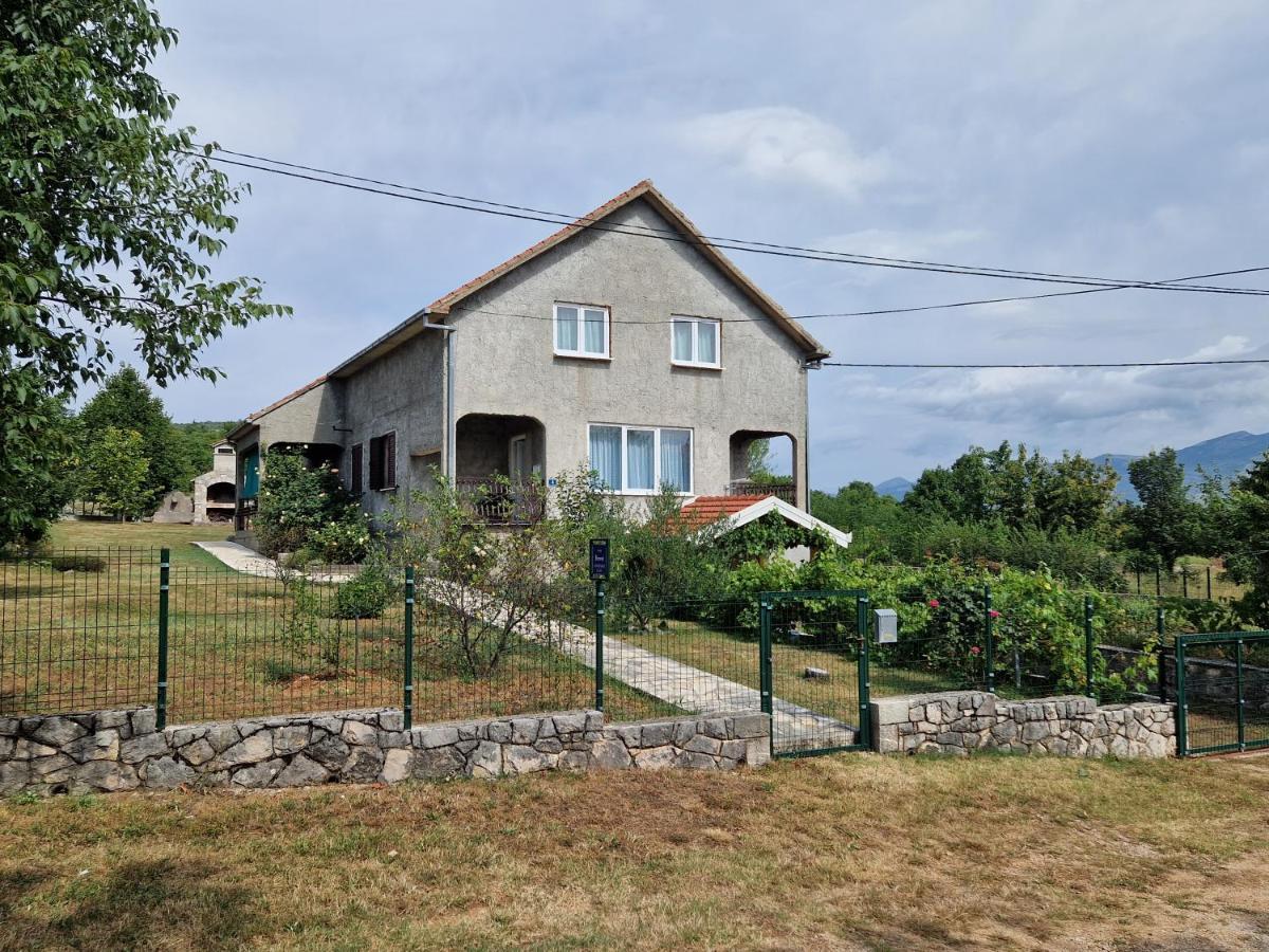 Kijevo Apartman Lana מראה חיצוני תמונה