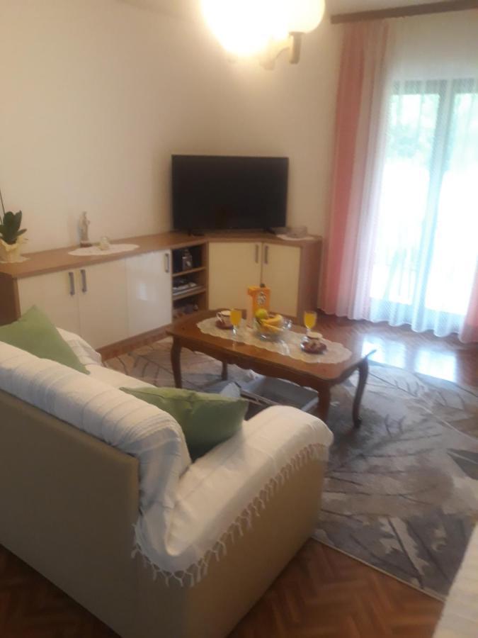 Kijevo Apartman Lana מראה חיצוני תמונה