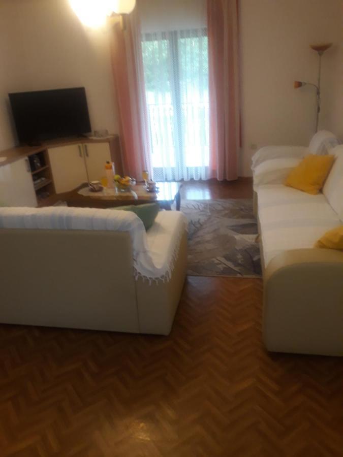 Kijevo Apartman Lana מראה חיצוני תמונה