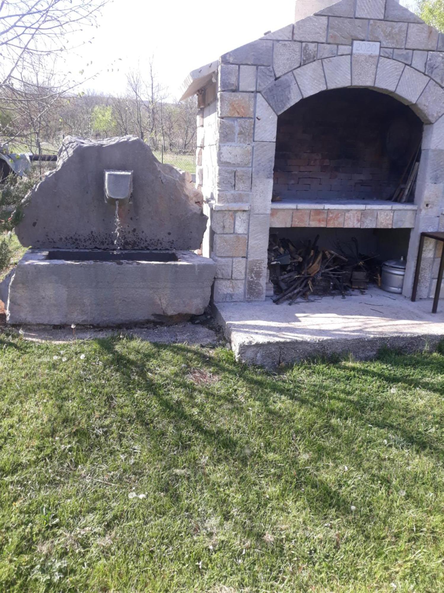 Kijevo Apartman Lana מראה חיצוני תמונה